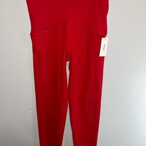 NWT SPANX  Red Leggings SIZE MEDIUM 7/8 LENGTH